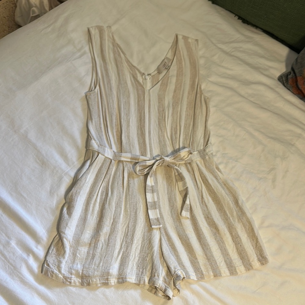 Striped Sleeveless Romper with tie Belt